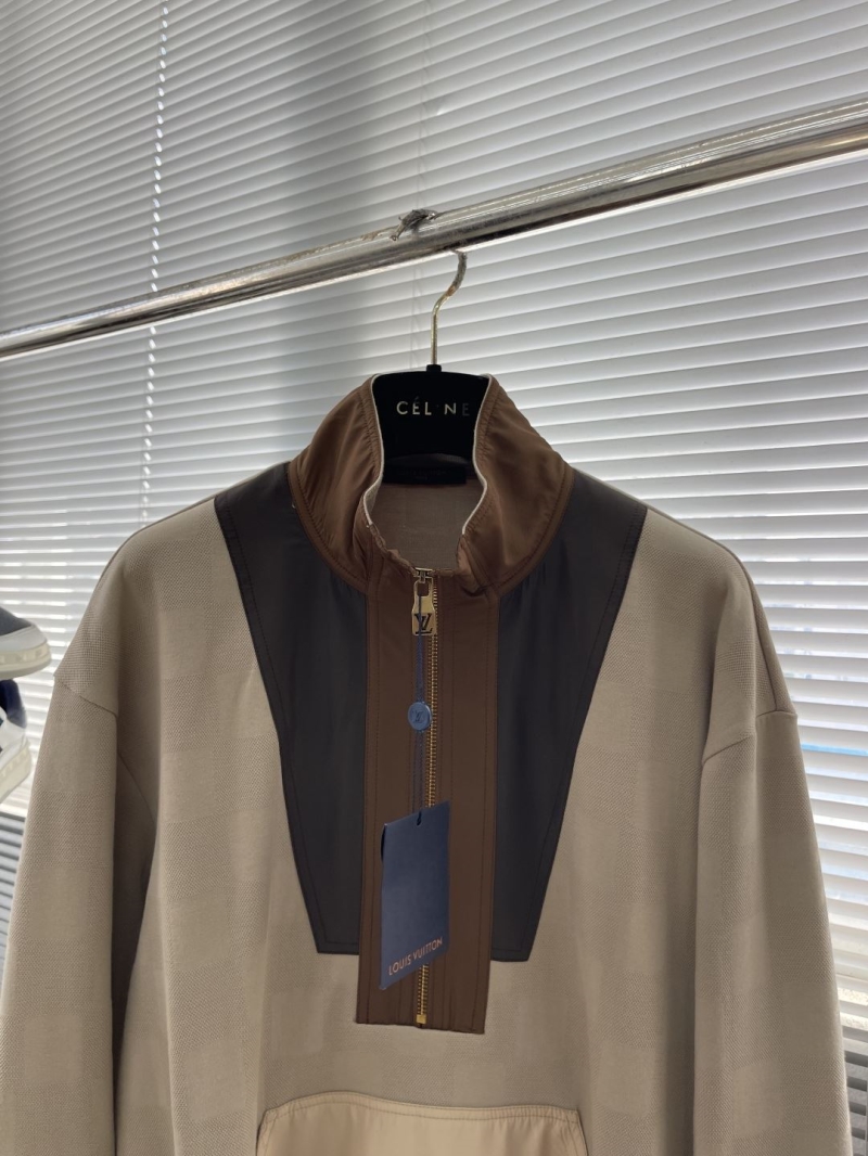 l0vis Vvtt0n t-shirt